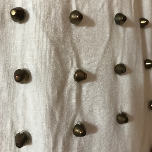 White Top with Gold Accent "Spikes" - Picture 3 of 3